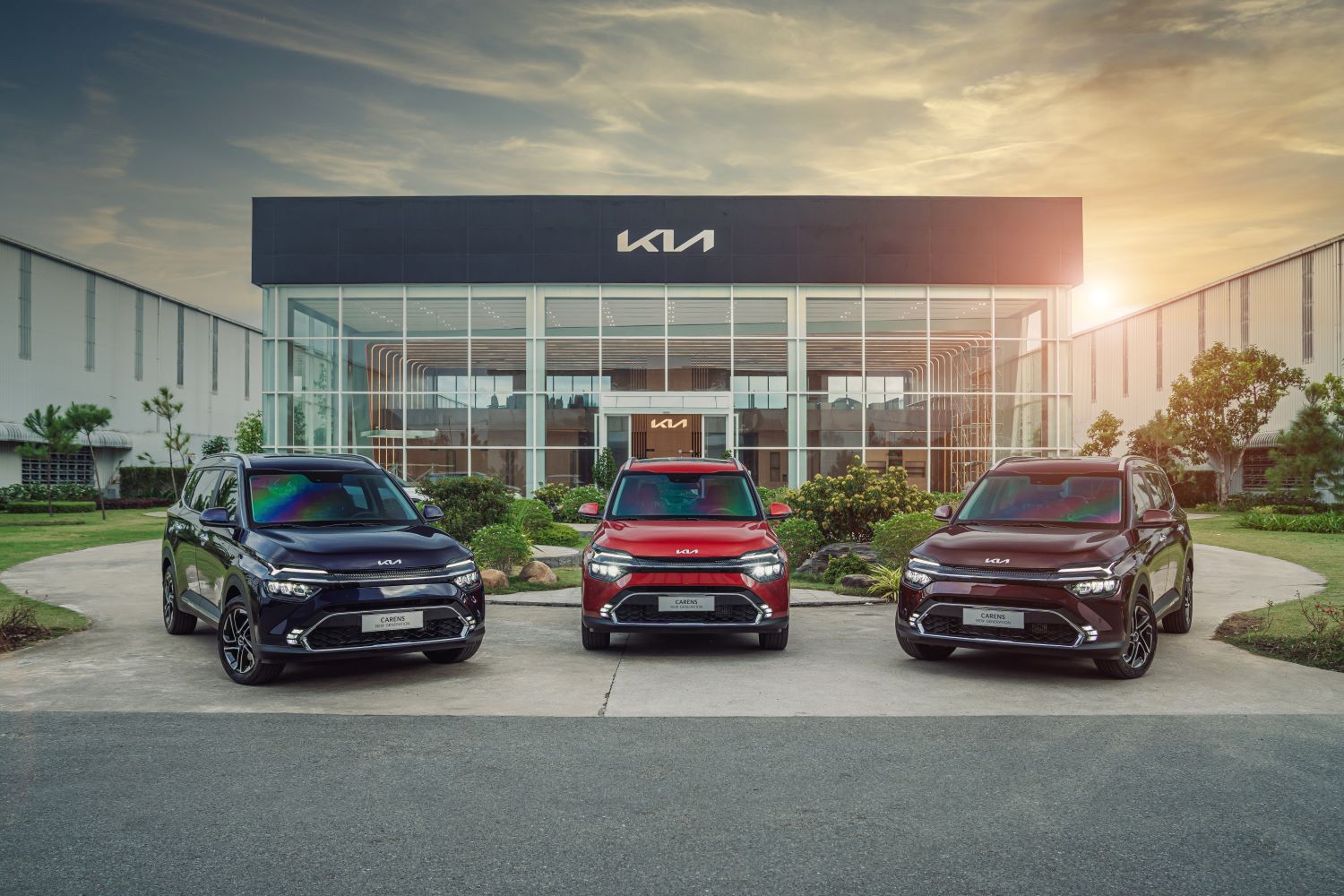 KIA Carens kia-carens-ngoai-that